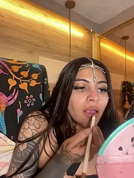 Cori Paige online show from September 20, 2025, 4:28 am