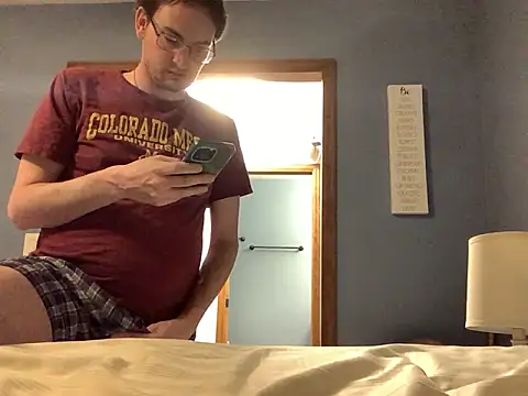 Hebrewhammers42 online show from March 19, 2025, 3:30 am