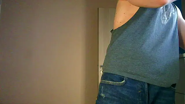 Snapshot of ChristianLevine_ chatting on July 13, 2026, 7:46 pm ChristianLevine online show from July 13, 2026, 7:46 pm