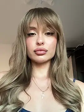 Snapshot of Sweet__Milly chatting on July 25, 2026, 5:08 pm Sweet Milly online show from July 25, 2026, 5:08 pm
