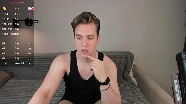 AustinButler online show from December 27, 2024, 7:57 pm