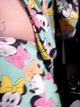 Snapshot of irinamaux chatting on June 12, 2026, 6:49 pm irinamaux online show from June 12, 2026, 6:49 pm