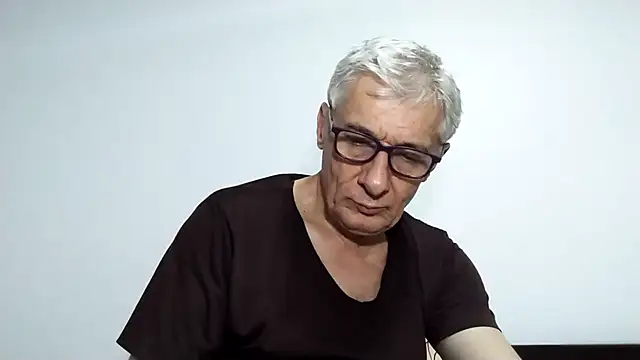 BIGUNCUTHARDCOCK online show from February 25, 2026, 2:39 pm