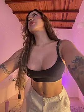 Sarapalmer1 online show from April 4, 2026, 9:21 pm