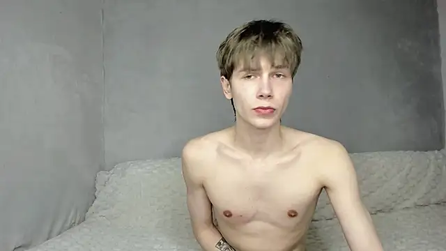 Makentoshi  online show from March 14, 2026, 7:20 pm