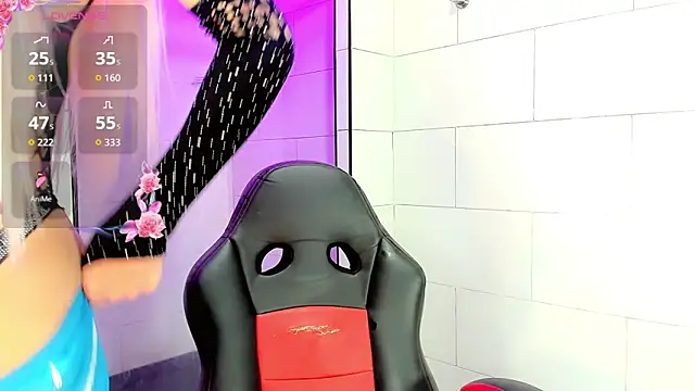 Snapshot of Victoria_Kastelo chatting on November 10, 2025, 7:19 pm Victoria Kastelo online show from November 10, 2025, 7:19 pm