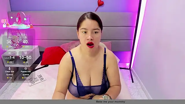 Alicebrooks  online show from April 8, 2026, 1:12 pm