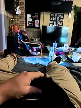 Snapshot of Yolinga205 chatting on October 1, 2025, 6:29 am Yolinga205 online show from October 1, 2025, 6:29 am