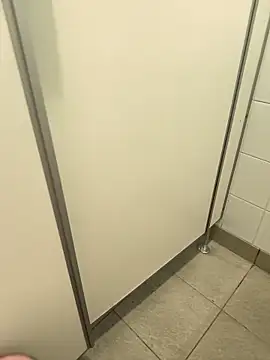 Yolinga205 online show from February 1, 2026, 11:41 am