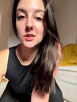  Juliette online show from November 7, 2025, 9:47 am