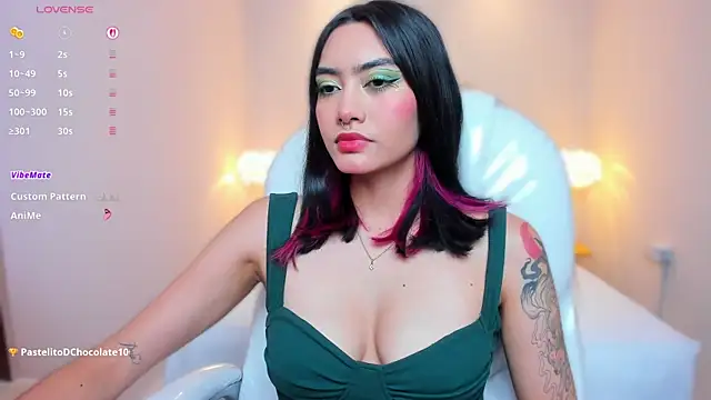 AzuraKindong online show from March 17, 2026, 7:17 pm