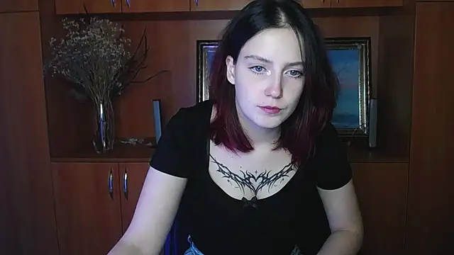 BlueberryDi online show from October 25, 2025, 12:17 pm