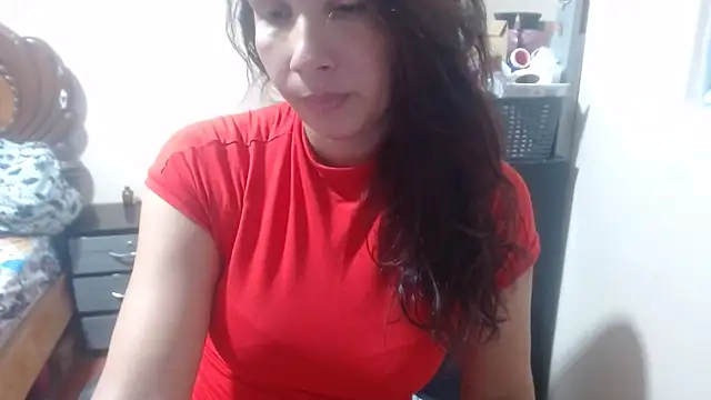Ainhoa-hot online show from December 17, 2025, 2:38 am