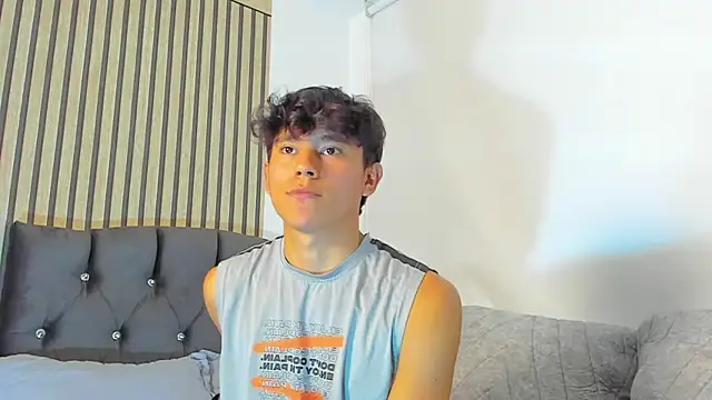 Snapshot of Angel_esteban_fx chatting on May 30, 2026, 9:09 pm Angel esteban fx online show from May 30, 2026, 9:09 pm