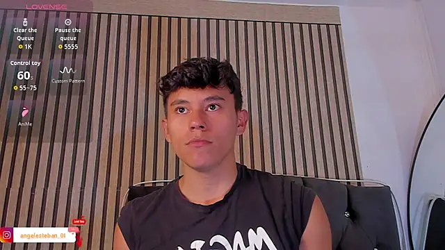 Snapshot of Angel_esteban_fx chatting on July 2, 2026, 6:25 pm Angel esteban fx online show from July 2, 2026, 6:25 pm