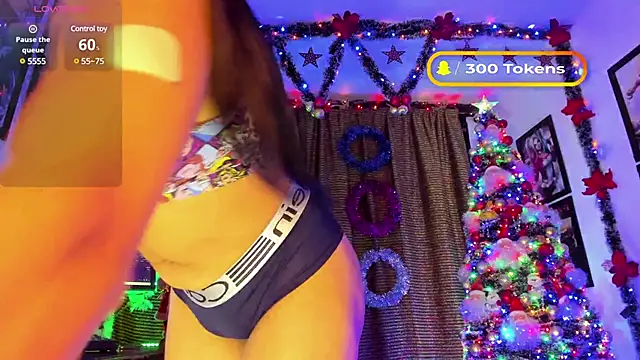 Romynahotx online show from December 13, 2024, 5:27 am