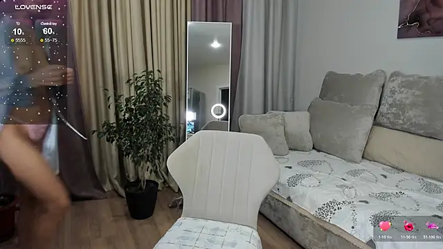 Snapshot of Adele_Rimm chatting on November 10, 2025, 6:51 am Adele Rimm online show from November 10, 2025, 6:51 am