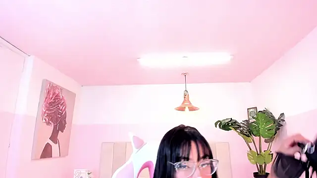 Red lady online show from January 23, 2025, 3:58 am