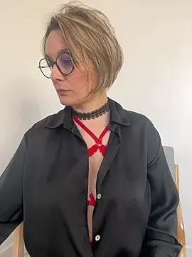 Snapshot of marinella07 chatting on March 11, 2025, 8:30 am marinella07 online show from March 11, 2025, 8:30 am