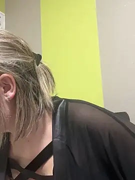 Snapshot of marinella07 chatting on January 7, 2025, 10:11 am marinella07 online show from January 7, 2025, 10:11 am