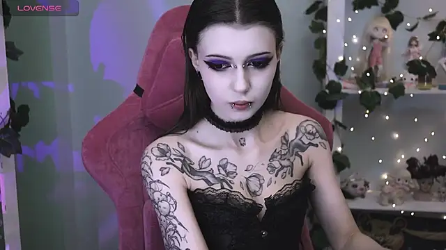 prettybones online show from May 29, 2026, 9:54 pm