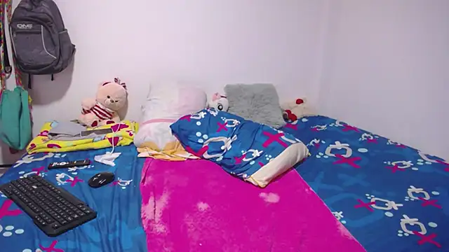 Stepmom slut 50 online show from March 5, 2025, 12:55 pm