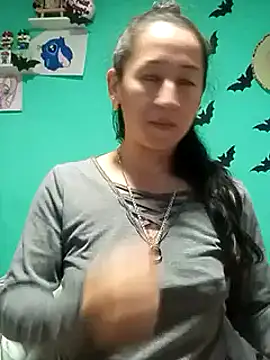 emilypoppy3 online show from February 20, 2025, 6:13 pm