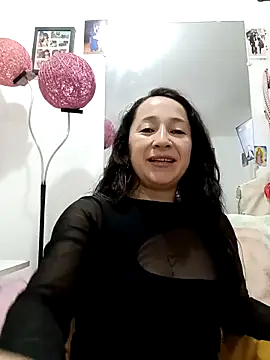 emilypoppy3 online show from November 20, 2025, 2:12 am