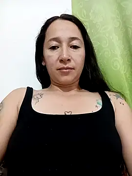 emilypoppy3 online show from January 16, 2026, 8:35 pm