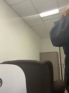 MaraNightmare online show from February 16, 2025, 4:10 pm