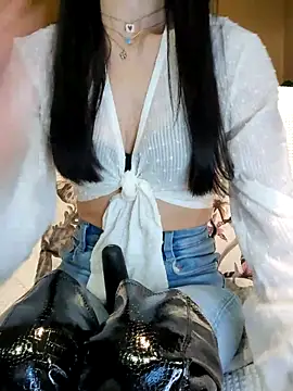 Melody87 online show from January 15, 2026, 8:45 pm