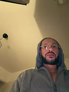 Guitccch online show from March 15, 2026, 1:12 am