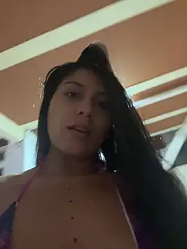 Snapshot of CandyRoxx1_ chatting on July 23, 2026, 8:38 pm CandyRoxx1 online show from July 23, 2026, 8:38 pm