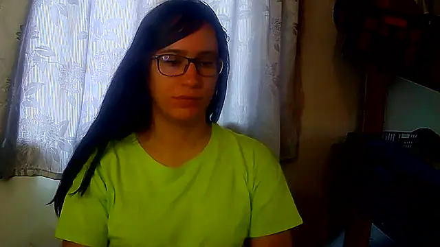 brittanycheeks online show from February 5, 2025, 4:25 pm