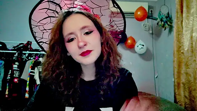 JoannaTompson online show from October 18, 2025, 11:51 pm