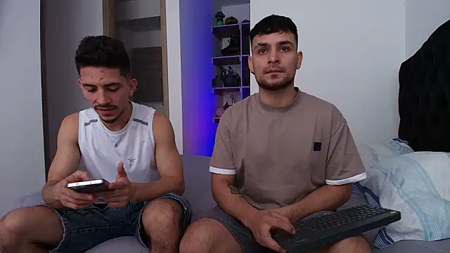 Aron-santoro online show from March 3, 2026, 4:36 pm