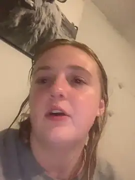 Snapshot of cammy2 chatting on January 29, 2025, 11:25 pm cammy2 online show from January 29, 2025, 11:25 pm