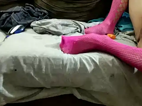 smalldickbixx online show from December 7, 2024, 8:27 am