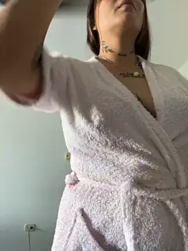 ivanna rivera online show from November 6, 2025, 4:11 pm