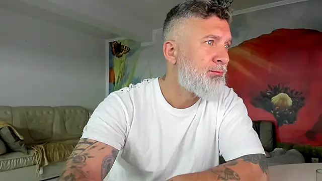 Snapshot of BlowMyXXL chatting on March 29, 2026, 7:37 pm BlowMyXXL online show from March 29, 2026, 7:37 pm