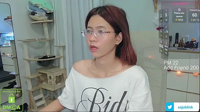 littlemiilk online show from February 23, 2026, 8:26 am