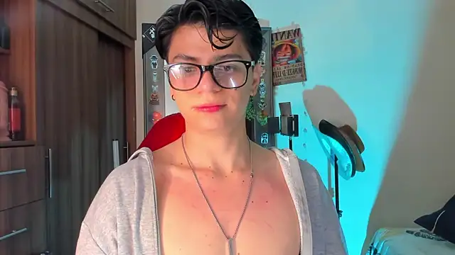 marckalexis online show from December 17, 2025, 8:19 am