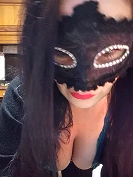 Melanya83 online show from November 3, 2025, 11:52 pm