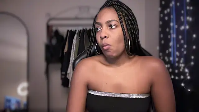 marisilva br online show from December 21, 2025, 3:47 pm