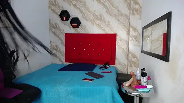 issa  love online show from January 8, 2026, 2:01 pm