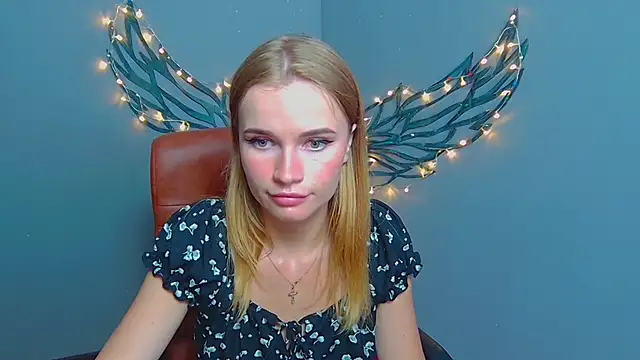 MargaritaKiss online show from July 3, 2026, 6:09 am