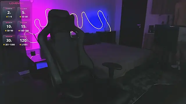 Snapshot of Brad_Maloney chatting on February 3, 2026, 8:25 pm Brad Maloney online show from February 3, 2026, 8:25 pm