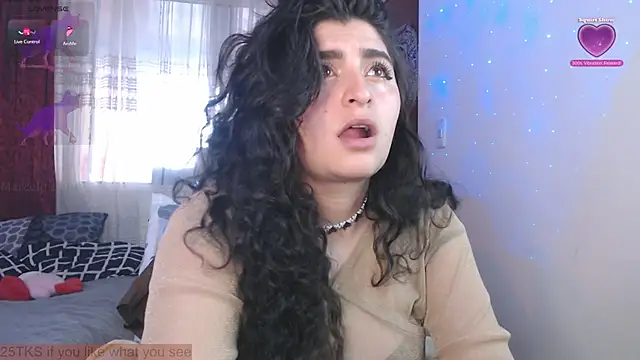 Snapshot of Marci_owo chatting on November 20, 2025, 7:03 pm Marci owo online show from November 20, 2025, 7:03 pm