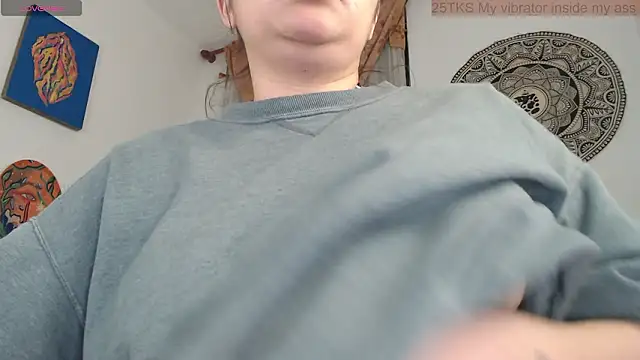 Snapshot of Marci_owo chatting on February 4, 2026, 8:20 am Marci owo online show from February 4, 2026, 8:20 am