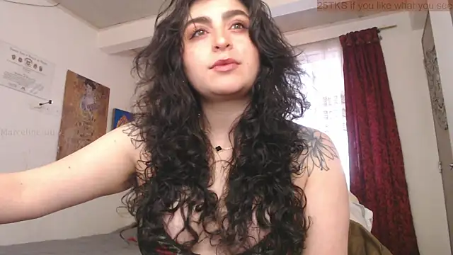 Snapshot of Marci_owo chatting on January 17, 2026, 4:10 pm Marci owo online show from January 17, 2026, 4:10 pm